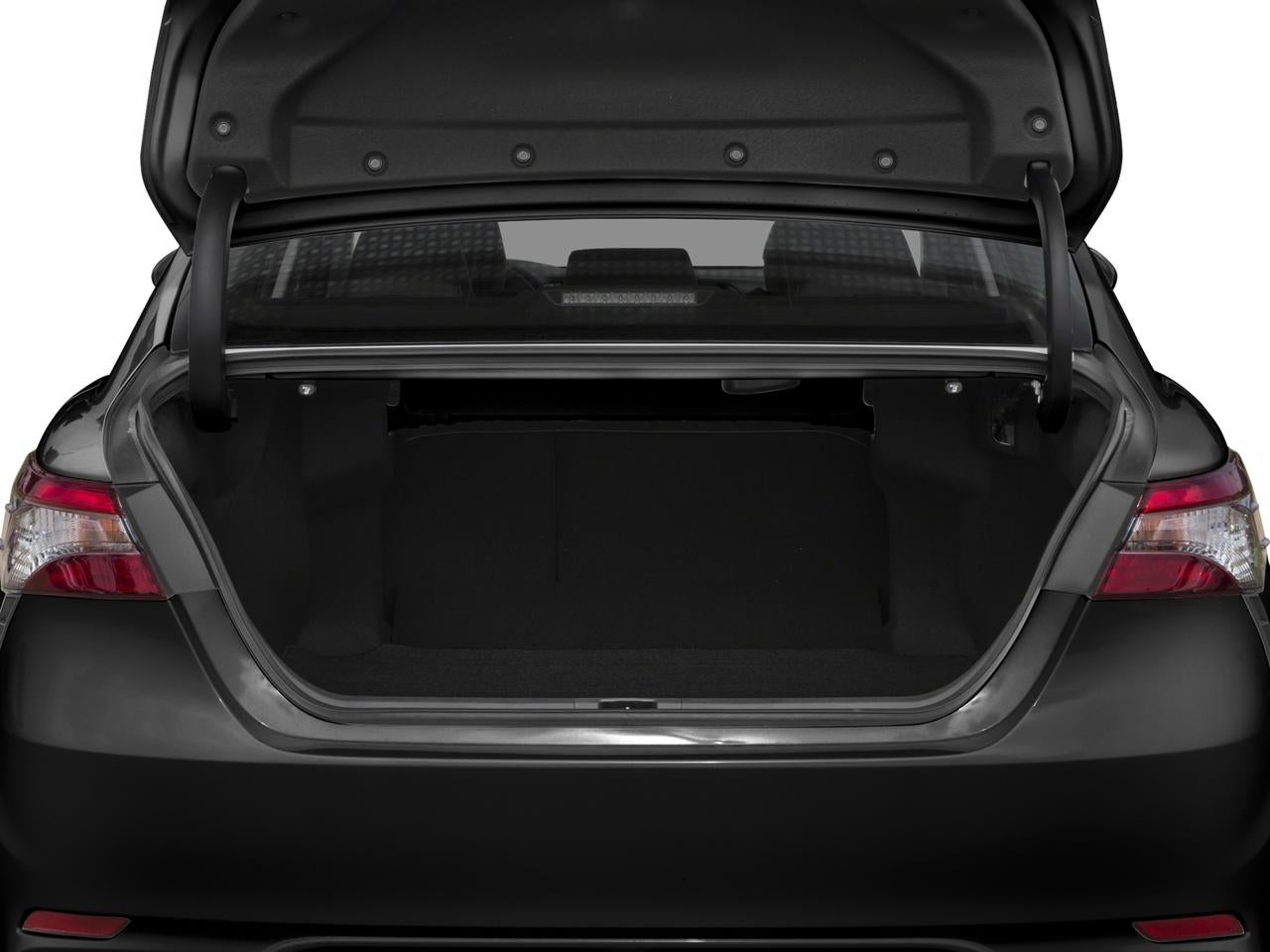 2018 Toyota Camry SE Auto (SE)