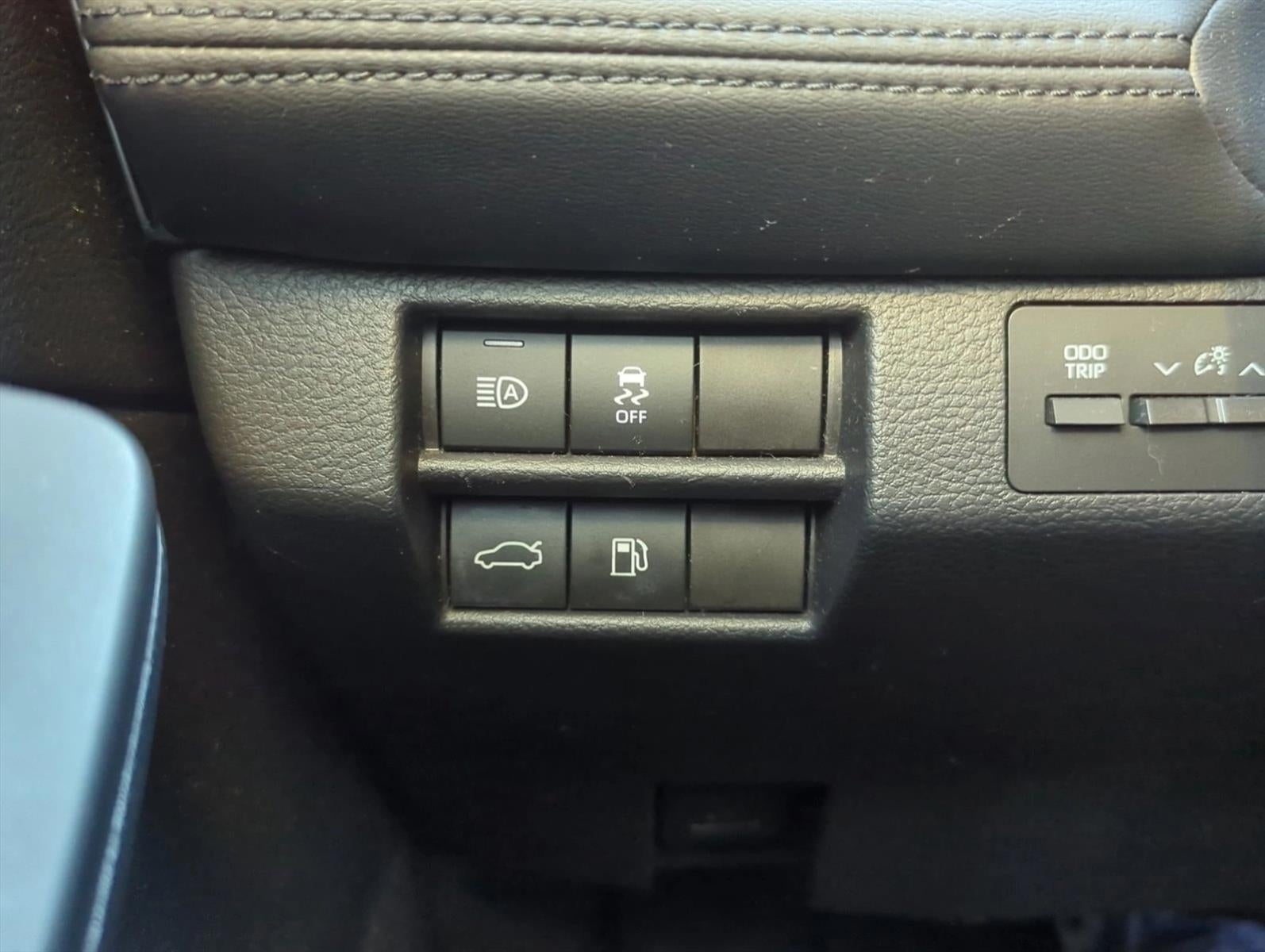 2019 Toyota Avalon Hybrid XSE (Natl)