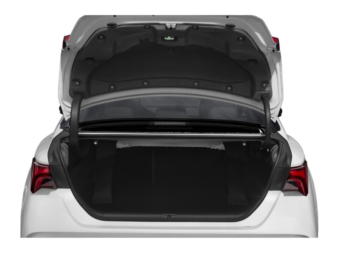 2019 Toyota Avalon Hybrid XSE (Natl)