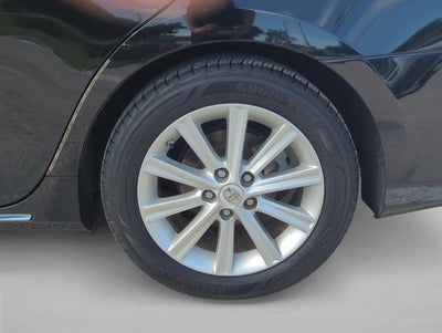 2012 Toyota Camry Hybrid 4dr Sdn XLE (Natl)