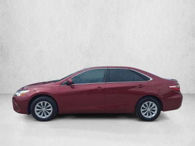 2017 Toyota Camry LE Auto (SE)