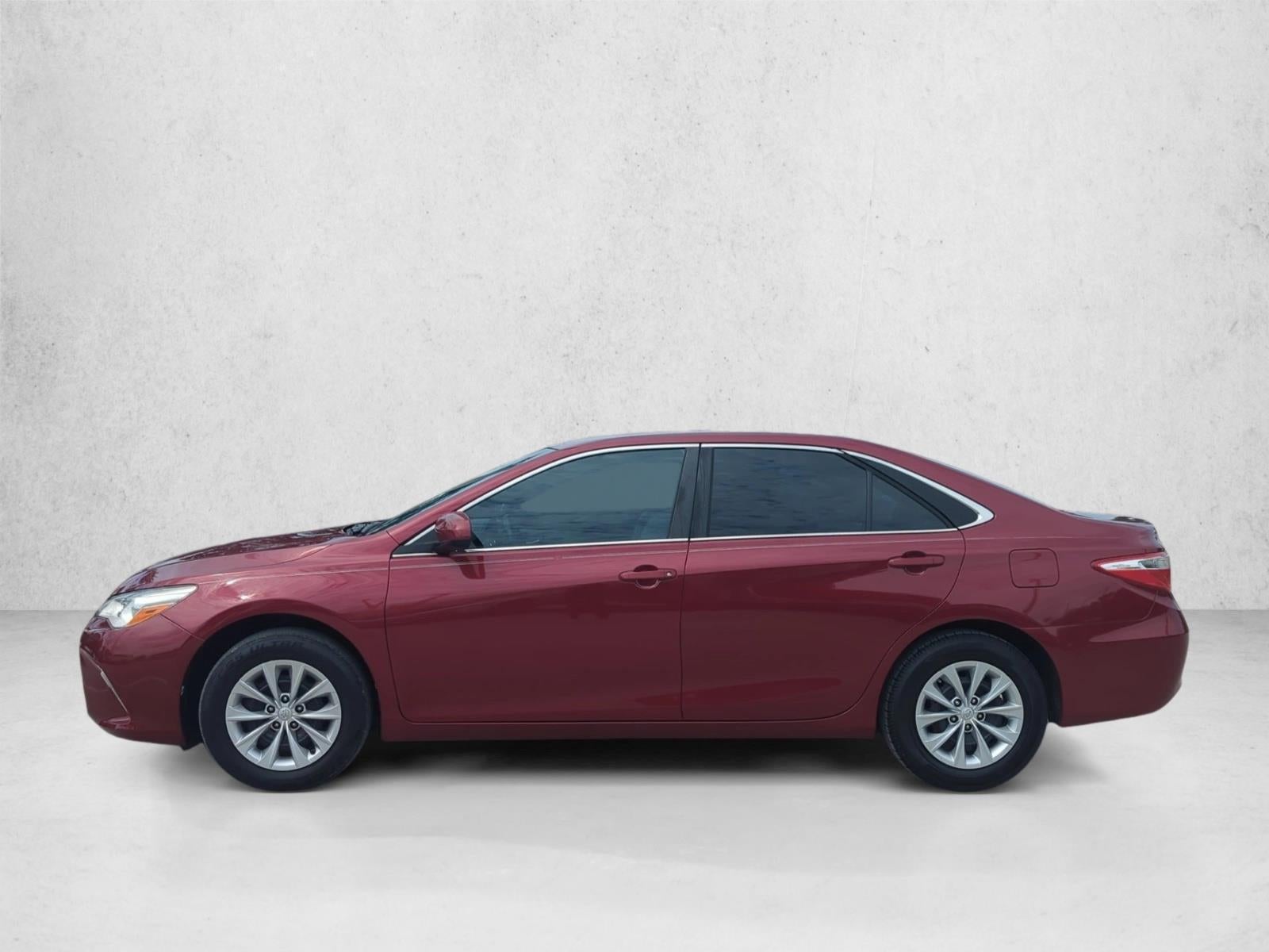 2017 Toyota Camry LE Auto (SE)