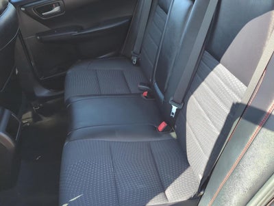 2015 Toyota Camry 4dr Sdn I4 Auto SE (SE)