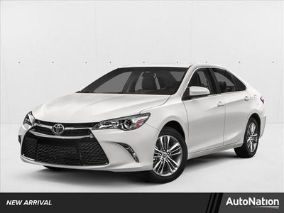 2017 Toyota Camry SE Auto (SE)