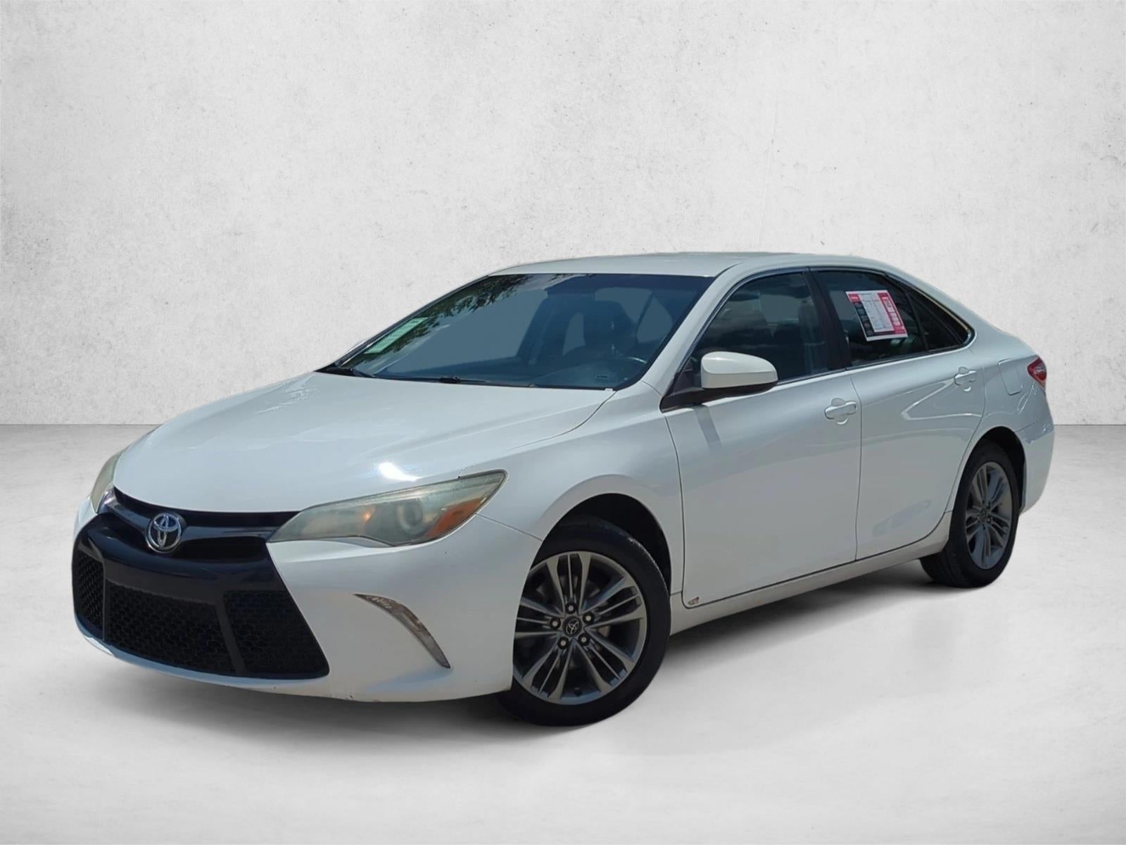 2017 Toyota Camry SE Auto (SE)