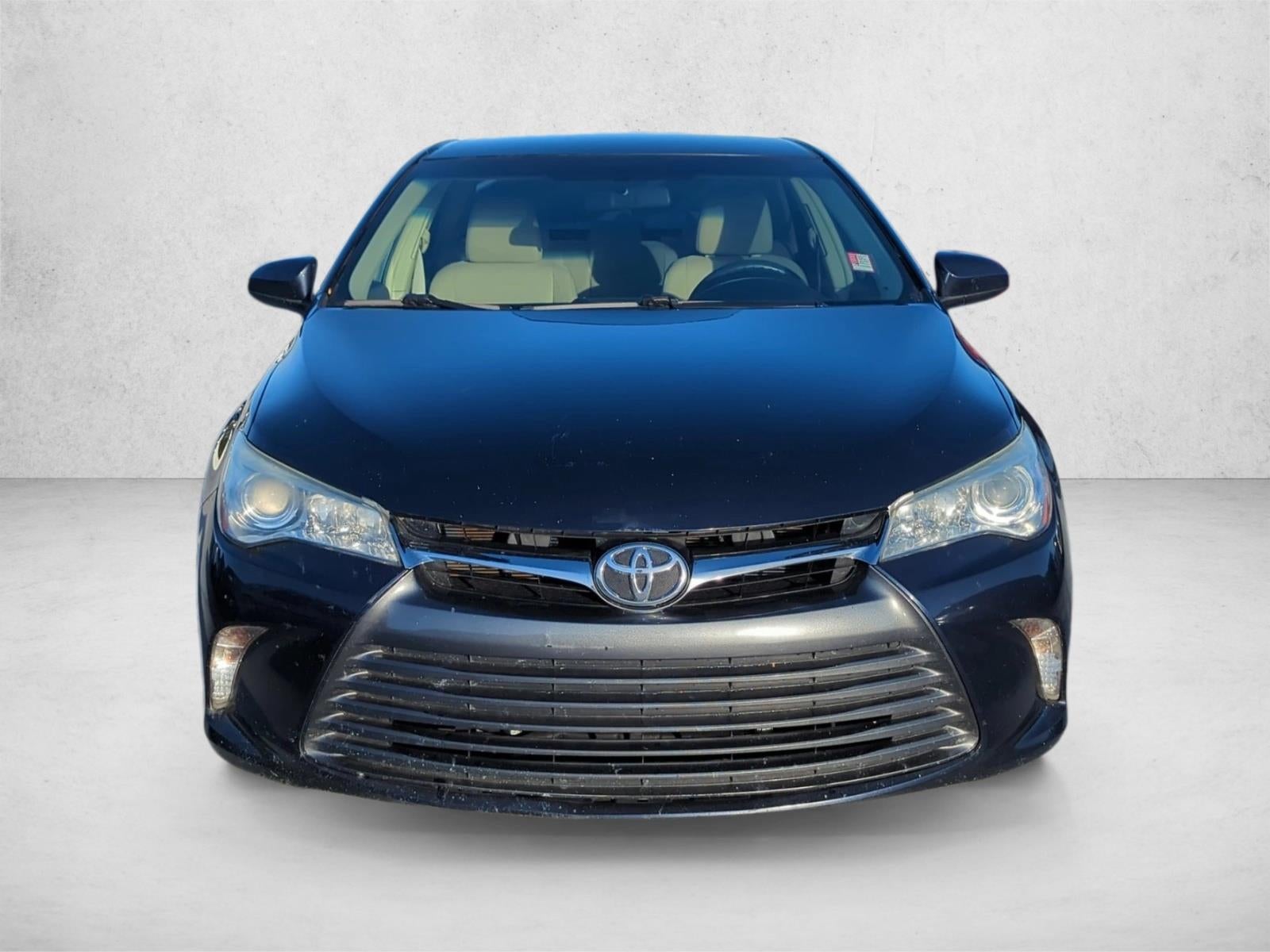 2015 Toyota Camry 4dr Sdn I4 Auto LE (SE)