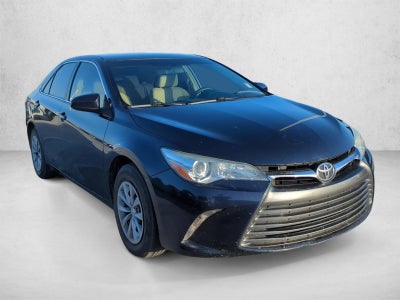 2015 Toyota Camry 4dr Sdn I4 Auto LE (SE)