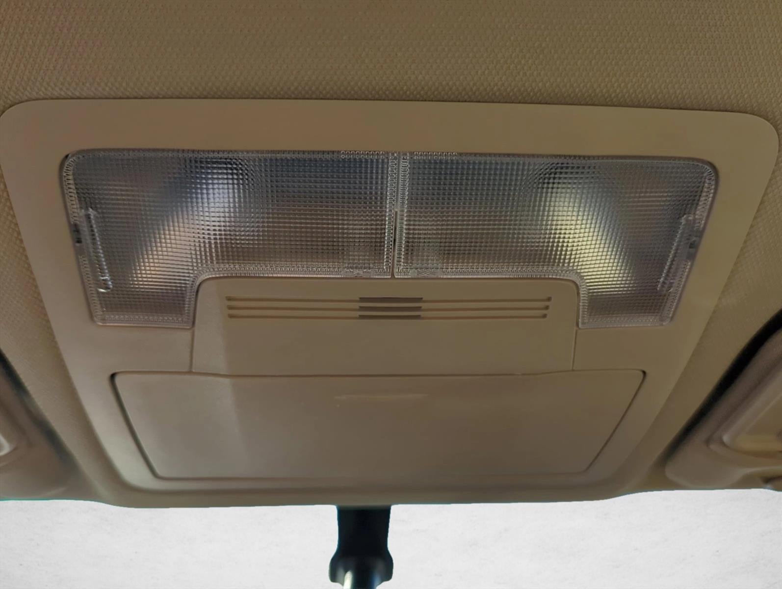 2015 Toyota Camry 4dr Sdn I4 Auto LE (SE)