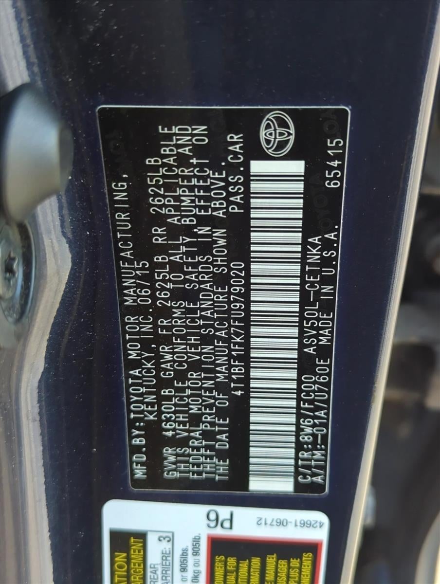 2015 Toyota Camry 4dr Sdn I4 Auto LE (SE)