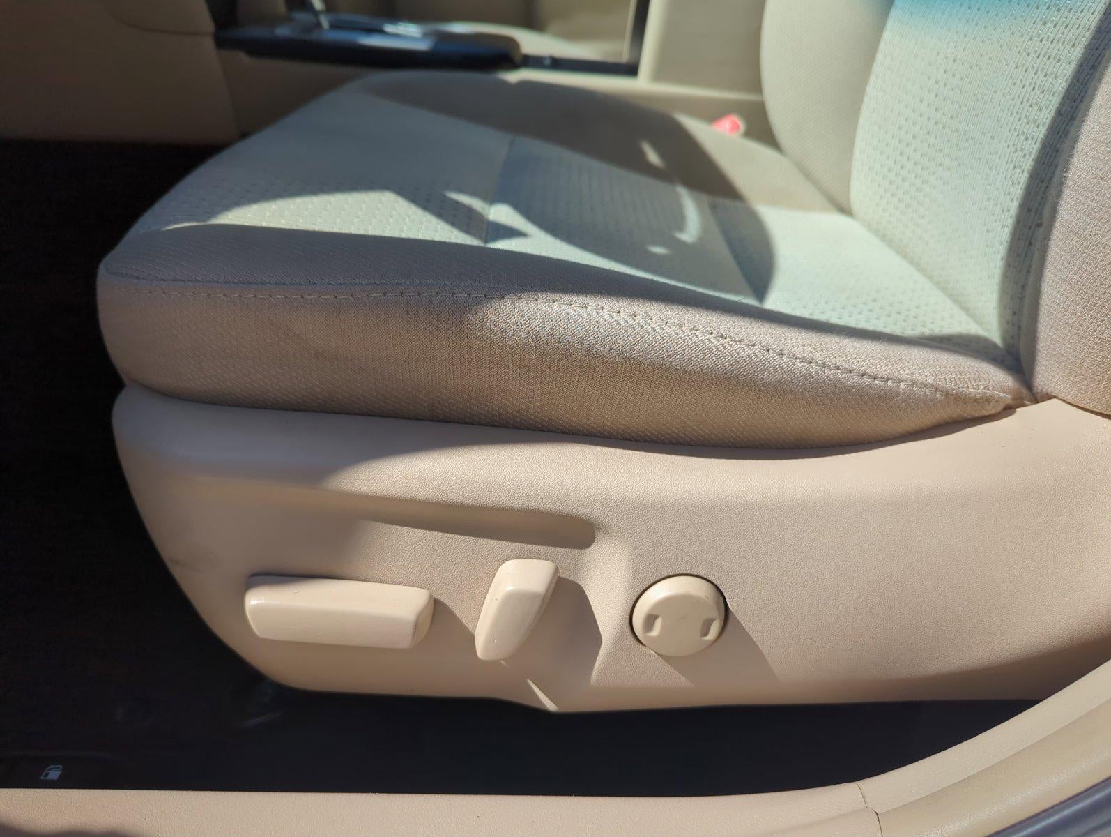 2014 Toyota Camry 4dr Sdn I4 Auto LE (Natl) *Ltd Avail*