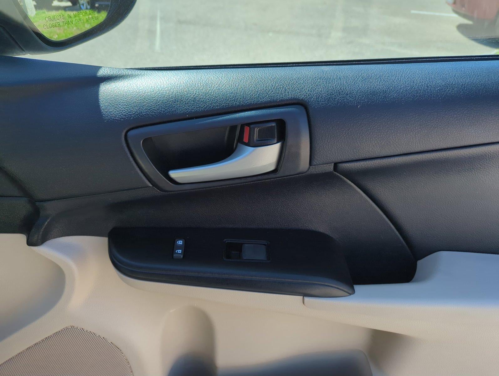 2014 Toyota Camry 4dr Sdn I4 Auto LE (Natl) *Ltd Avail*