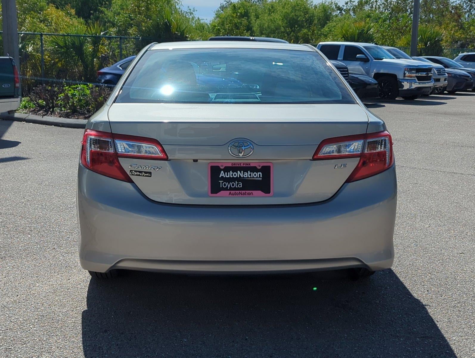 2014 Toyota Camry 4dr Sdn I4 Auto LE (Natl) *Ltd Avail*