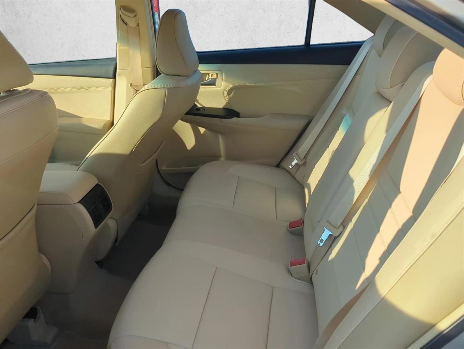 2017 Toyota Camry XLE Auto (SE)