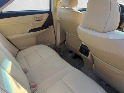 2017 Toyota Camry XLE Auto (SE)