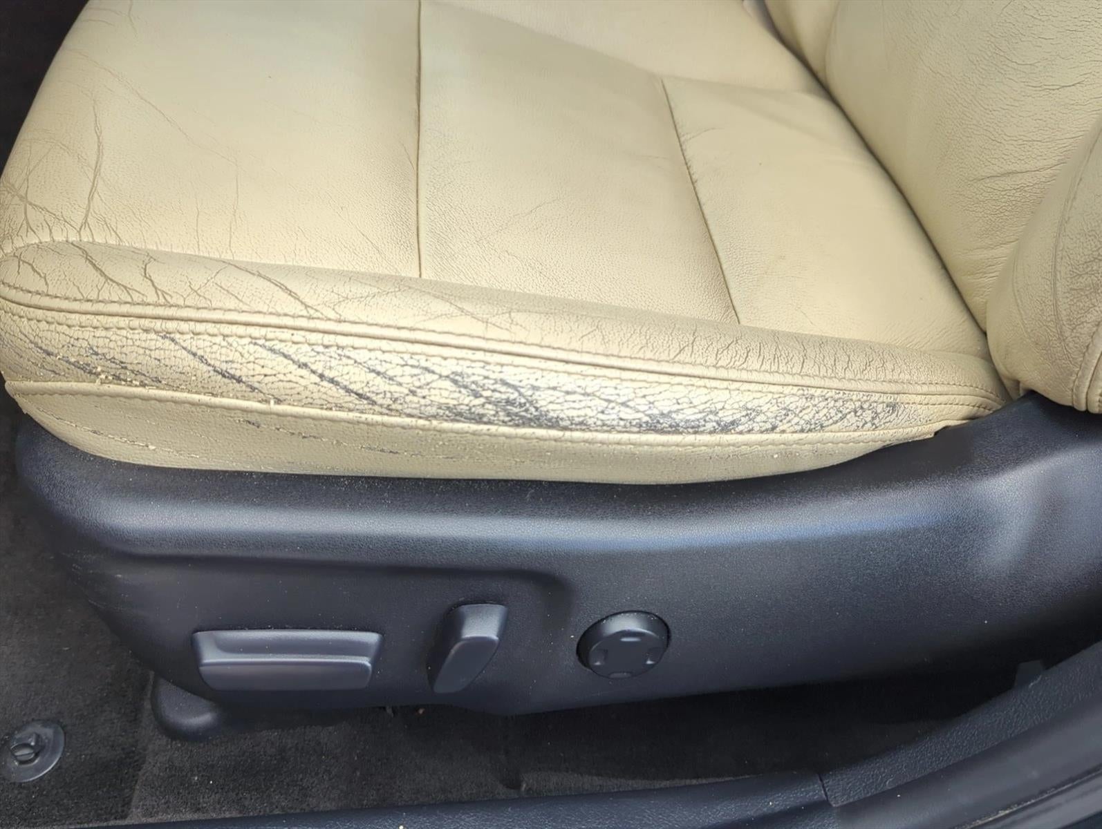 2015 Toyota Avalon 4dr Sdn XLE (SE)