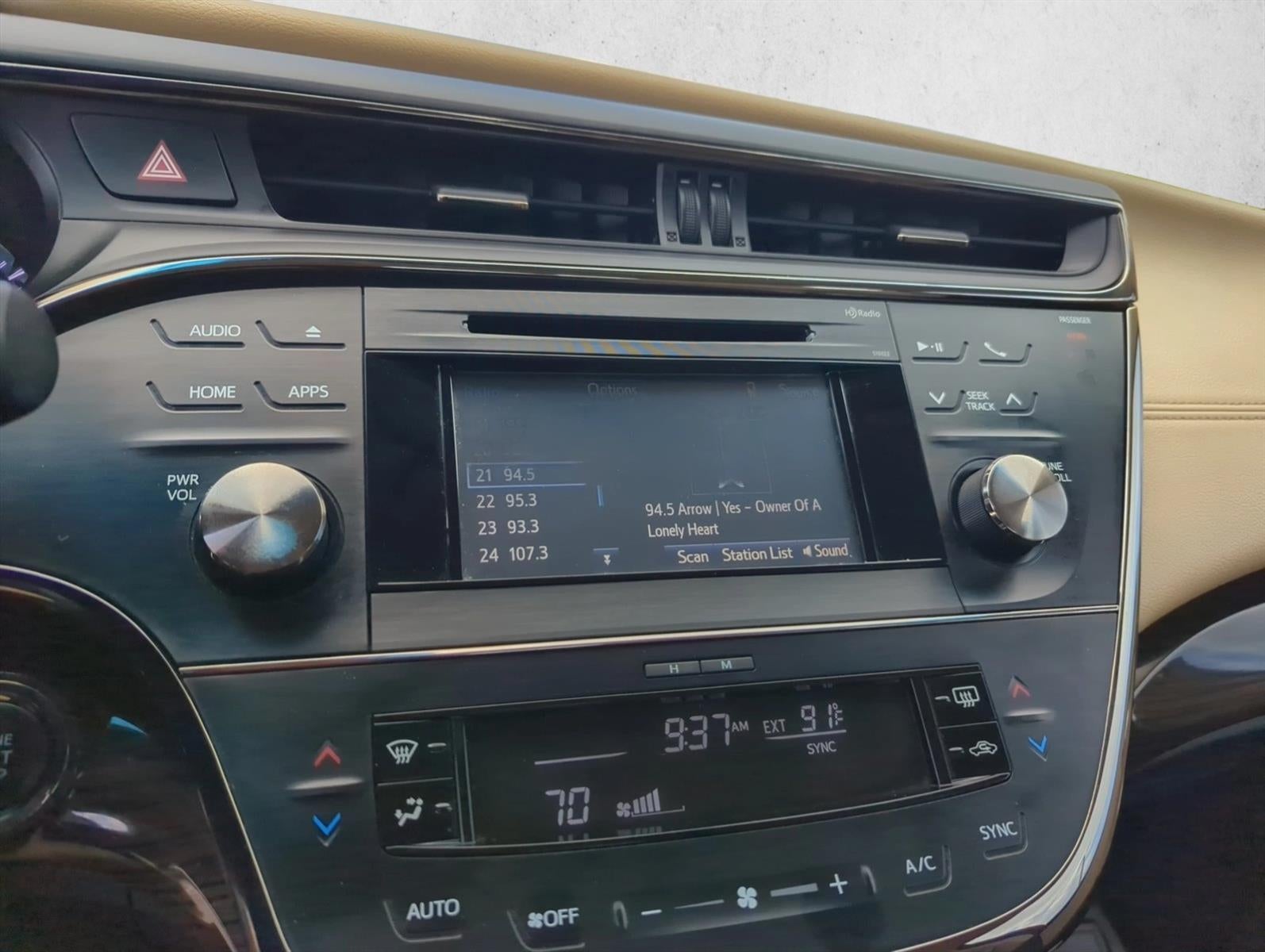 2015 Toyota Avalon 4dr Sdn XLE (SE)
