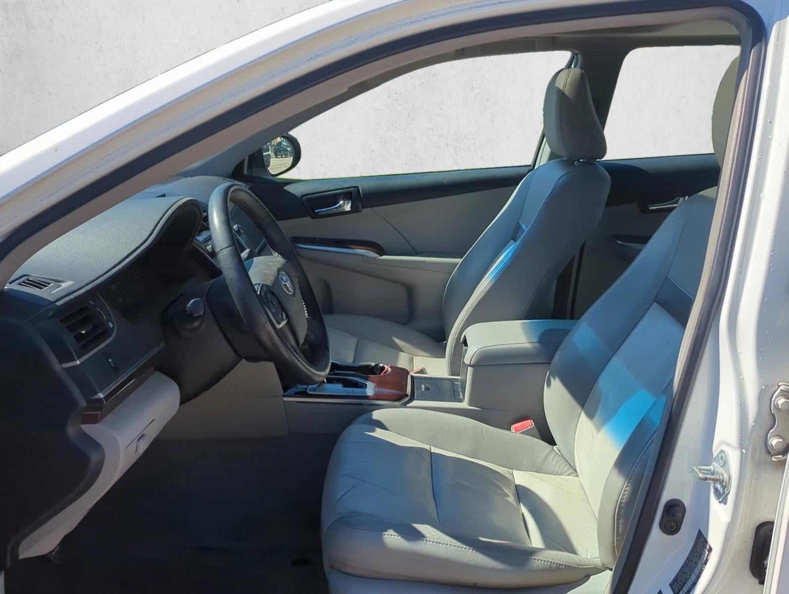 2012 Toyota Camry 4dr Sdn V6 Auto XLE (Natl)