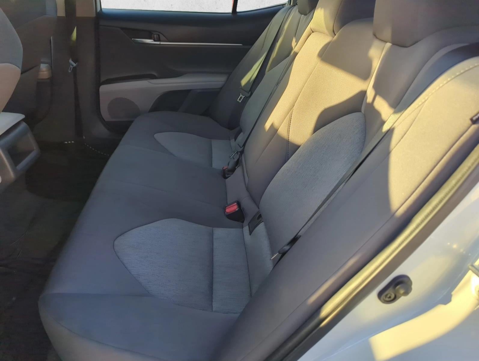 2023 Toyota Camry LE Auto (SE)