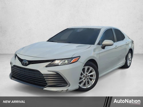 2023 Toyota Camry LE Auto (SE)