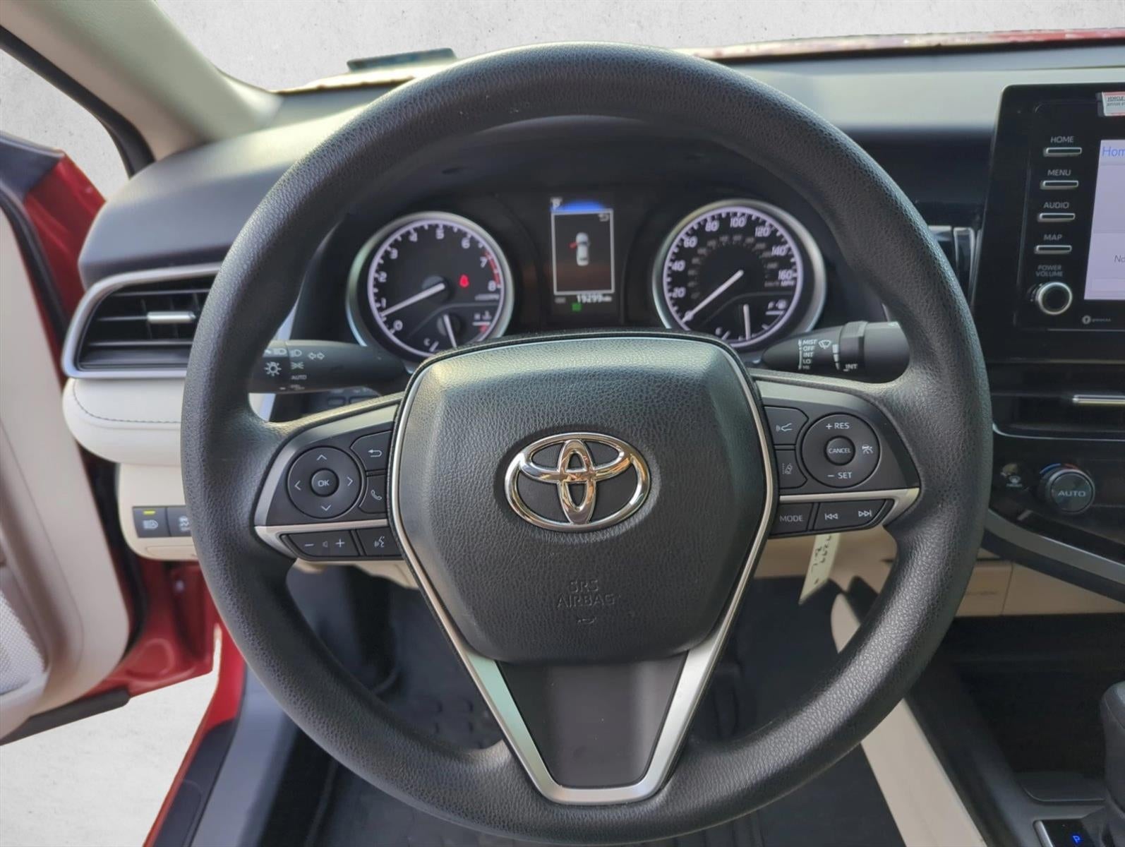 2024 Toyota Camry LE Auto (SE)