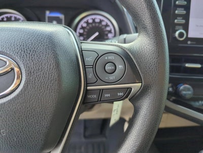 2024 Toyota Camry LE Auto (SE)