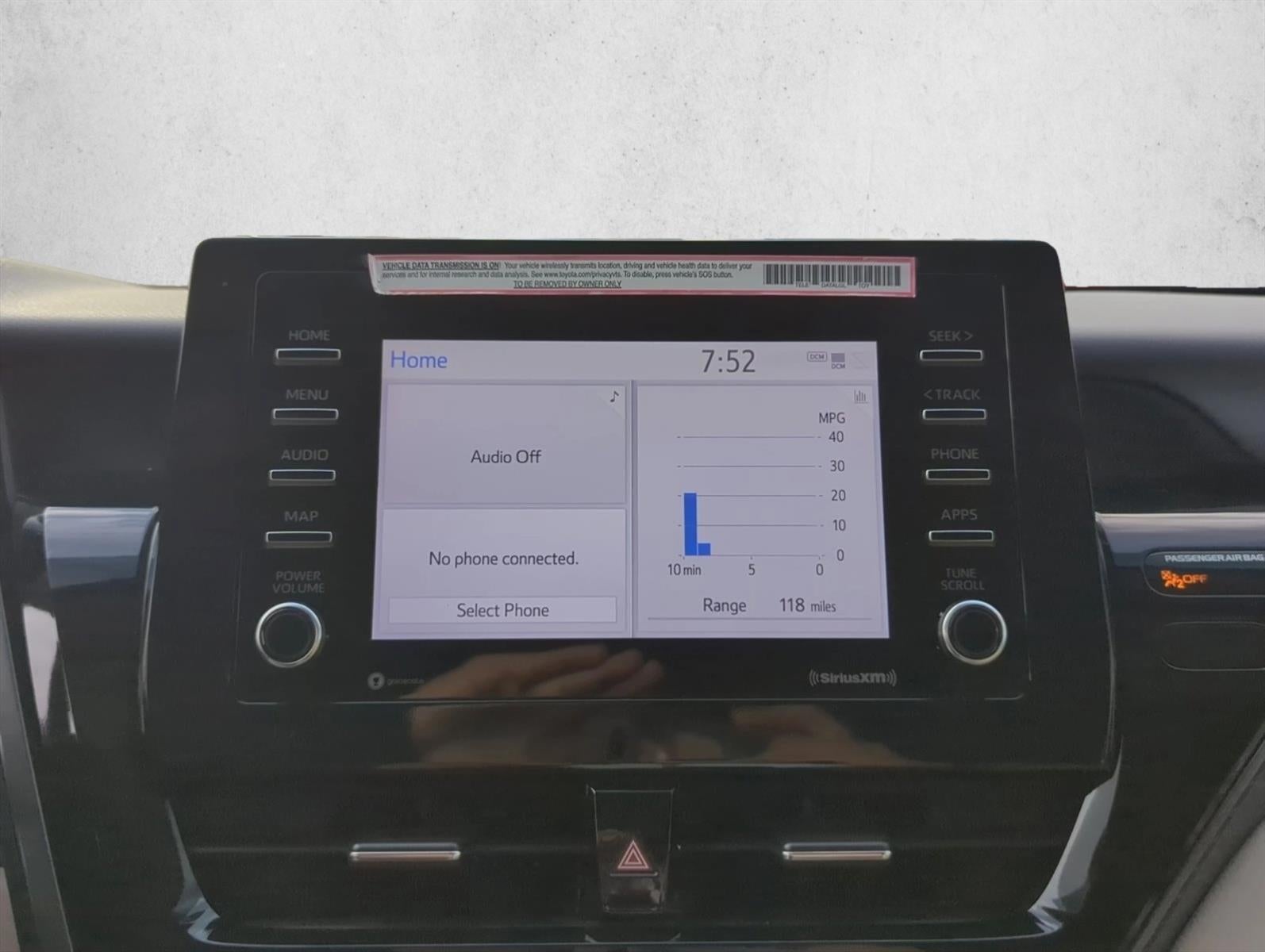 2024 Toyota Camry LE Auto (SE)