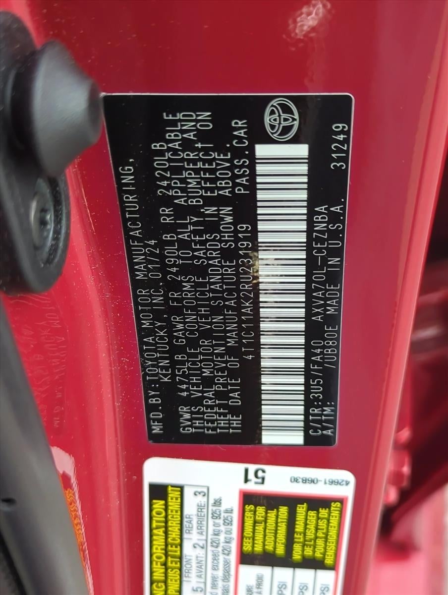 2024 Toyota Camry LE Auto (SE)