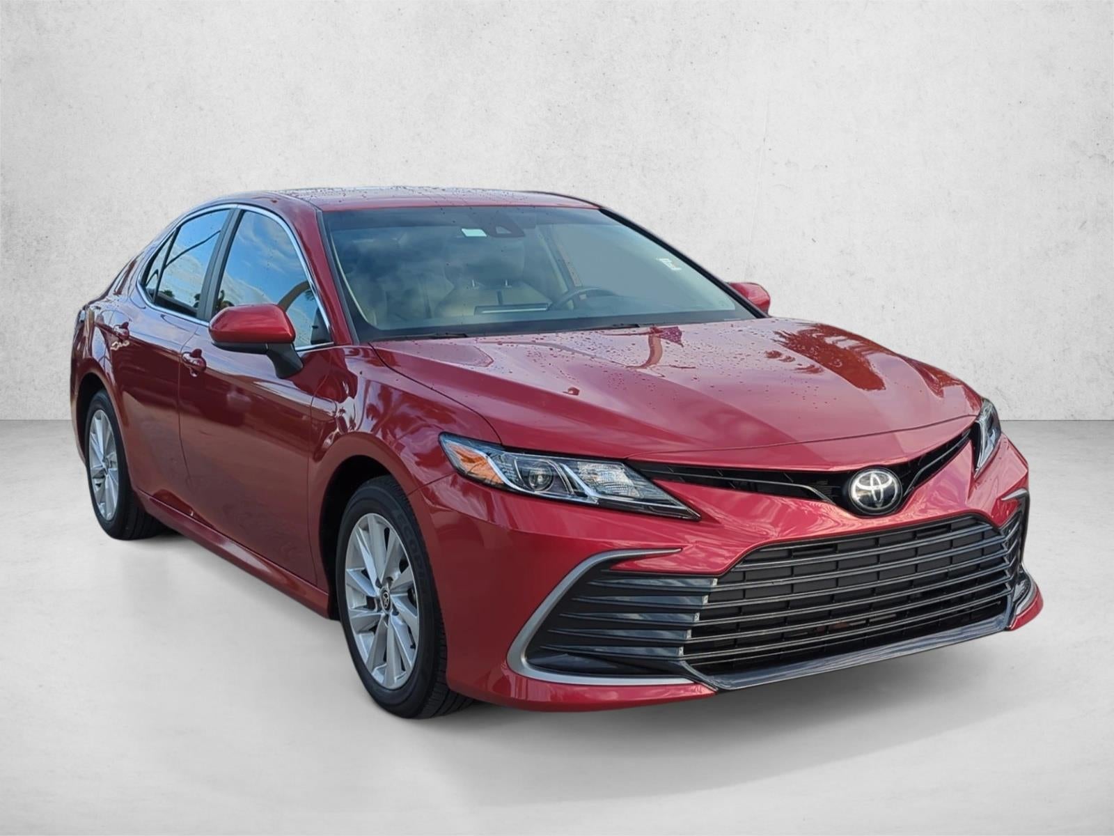 2024 Toyota Camry LE Auto (SE)