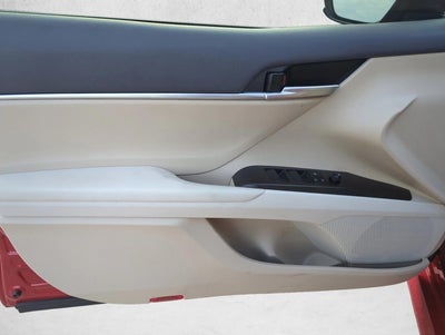 2024 Toyota Camry LE Auto (SE)