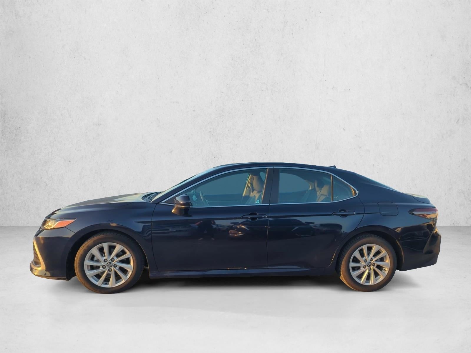 2022 Toyota Camry LE Auto (Natl)