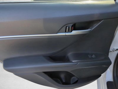 2024 Toyota Camry LE Auto (SE)