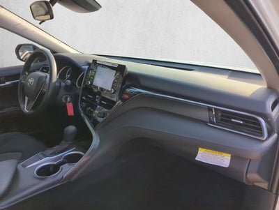 2024 Toyota Camry LE Auto (SE)