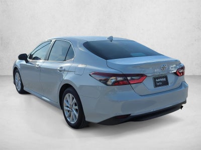 2024 Toyota Camry LE Auto (SE)