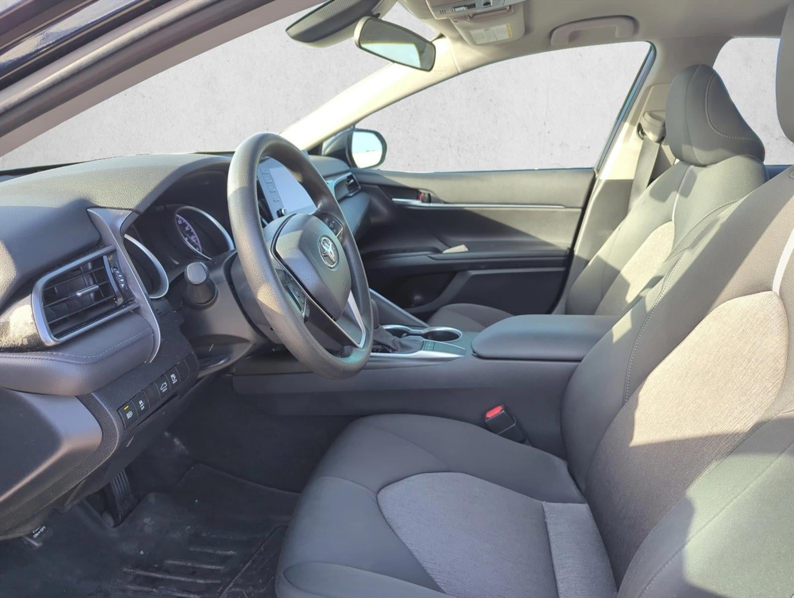2024 Toyota Camry LE Auto (SE)