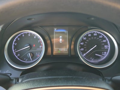 2023 Toyota Camry LE Auto (SE)