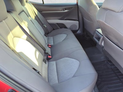 2023 Toyota Camry LE Auto (SE)
