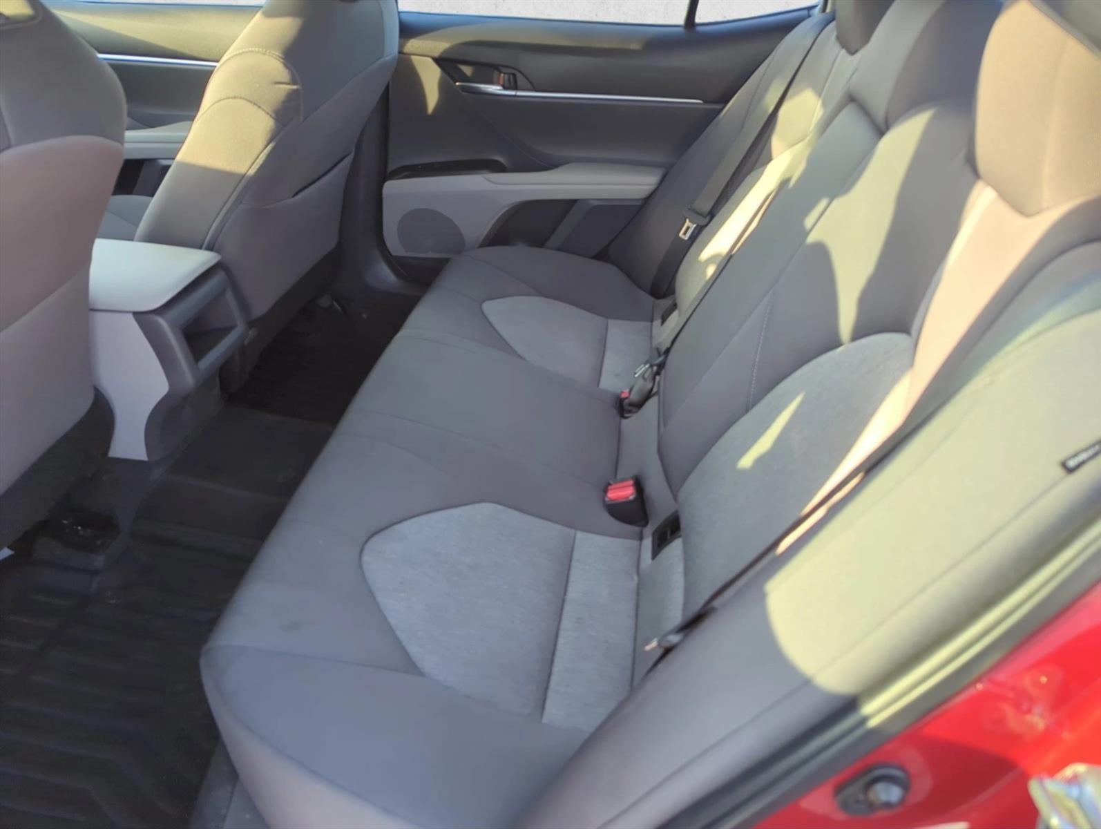 2023 Toyota Camry LE Auto (SE)