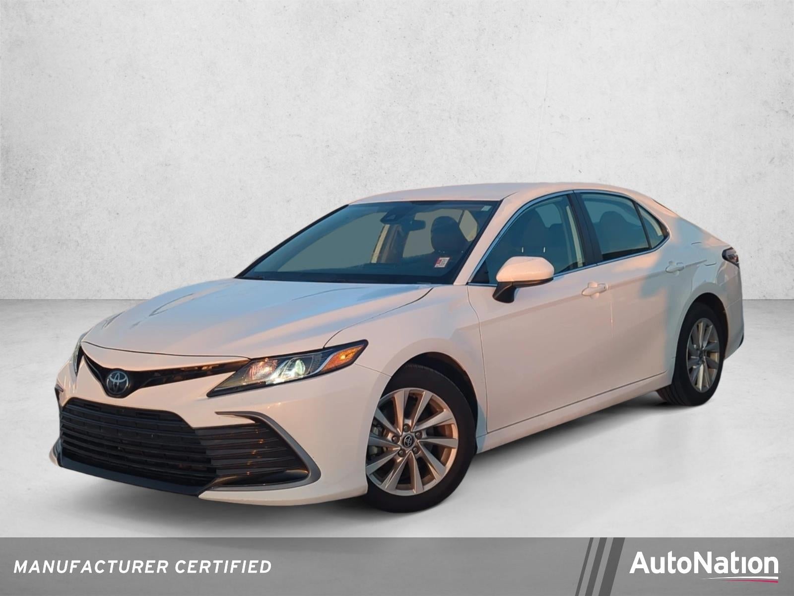 2024 Toyota Camry LE Auto (SE)
