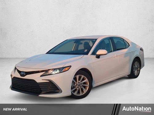 2024 Toyota Camry LE Auto (SE)