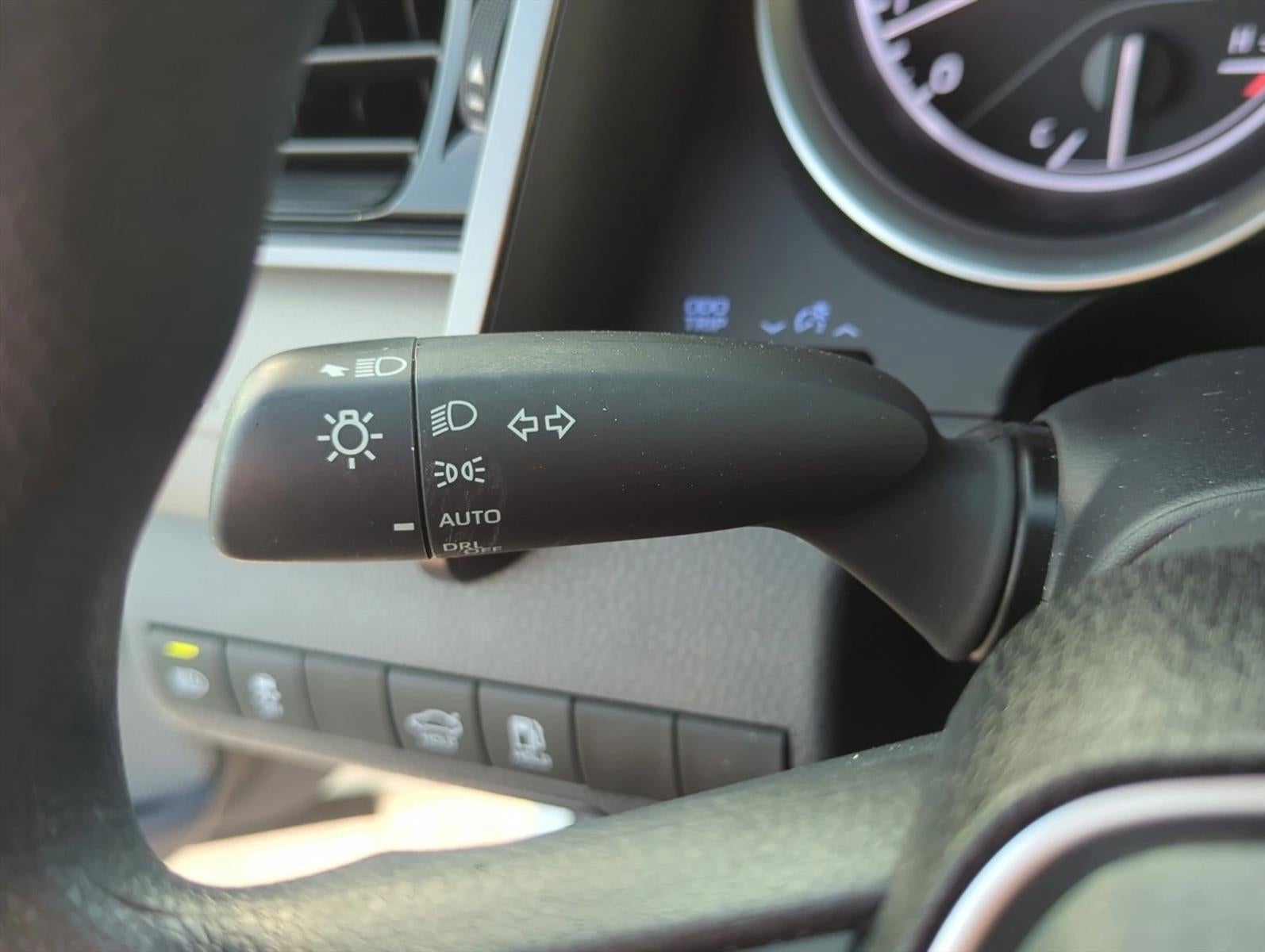 2024 Toyota Camry LE Auto (SE)