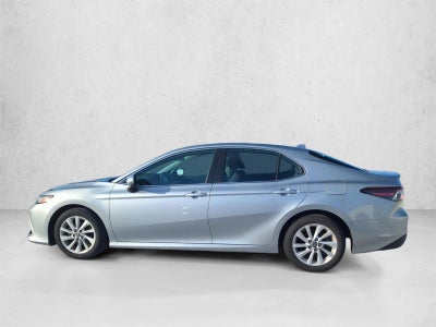 2022 Toyota Camry LE Auto (SE)