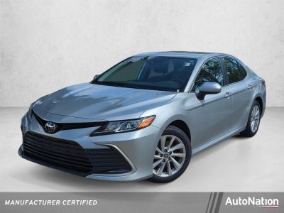 2023 Toyota Camry LE Auto (SE)