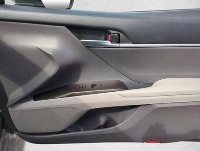 2023 Toyota Camry LE Auto (SE)
