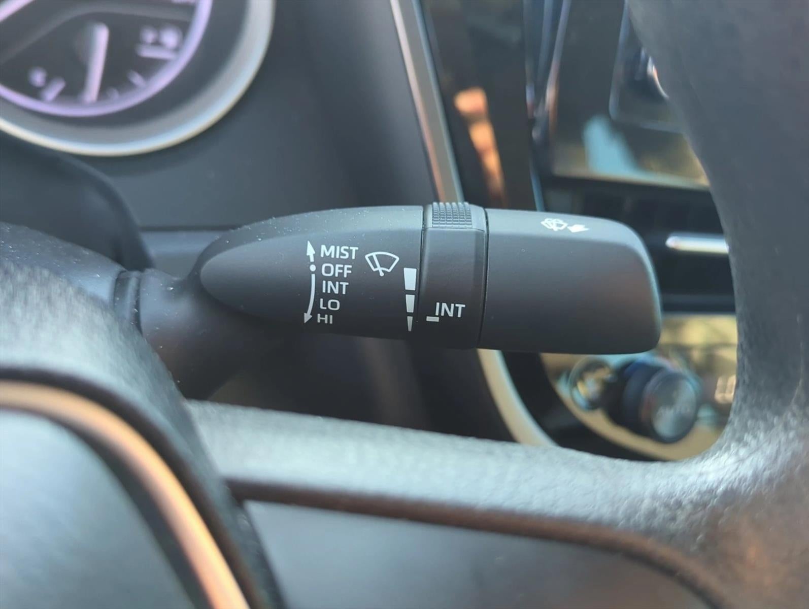 2024 Toyota Camry LE Auto (SE)