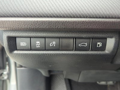 2025 Toyota Camry SE (Natl)
