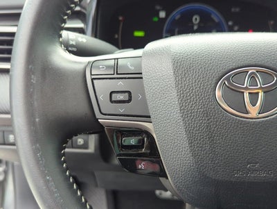 2025 Toyota Camry SE (Natl)