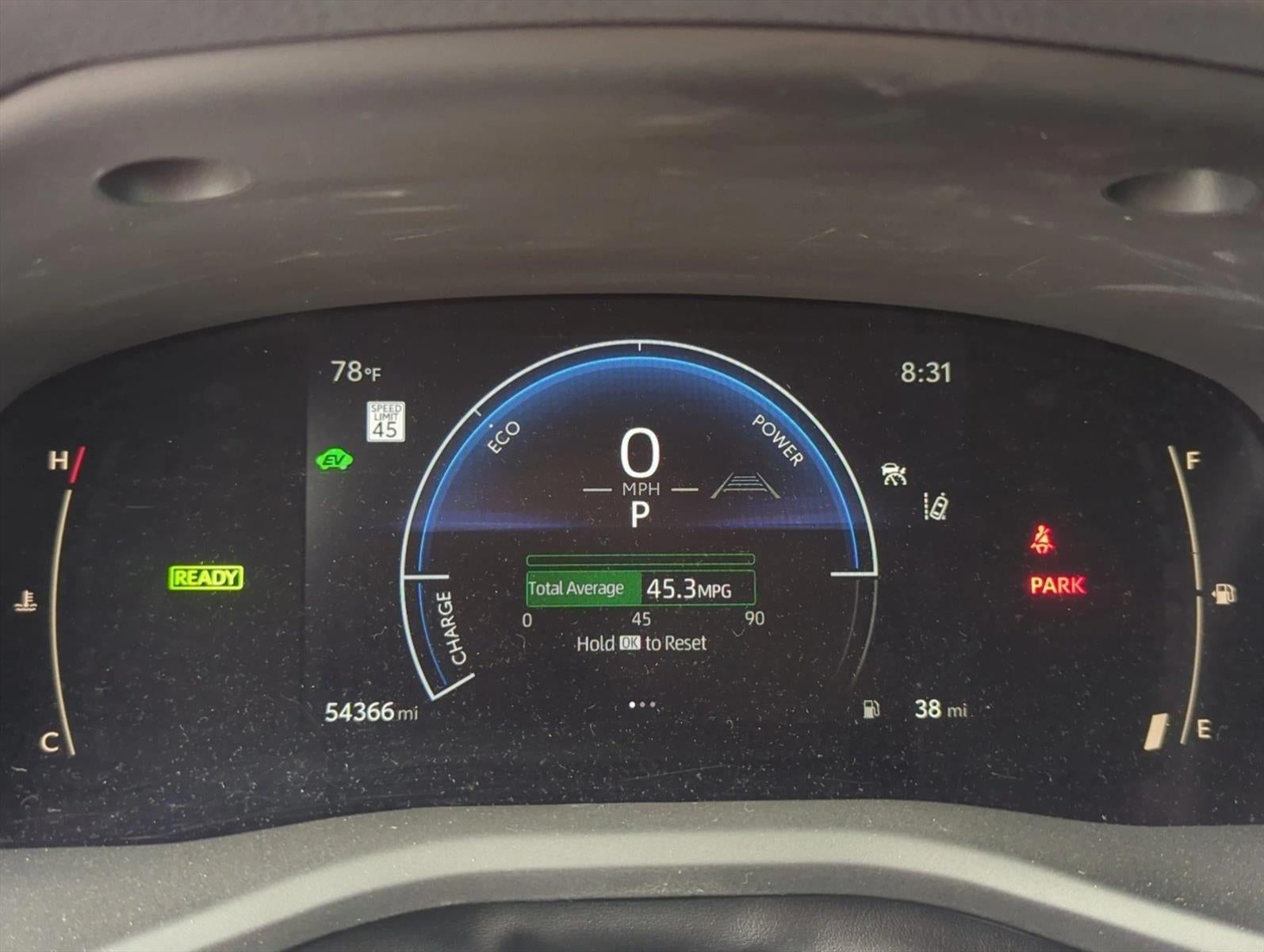 2025 Toyota Camry SE (Natl)