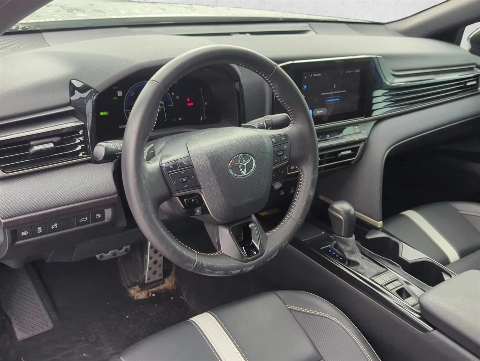 2025 Toyota Camry SE (Natl)