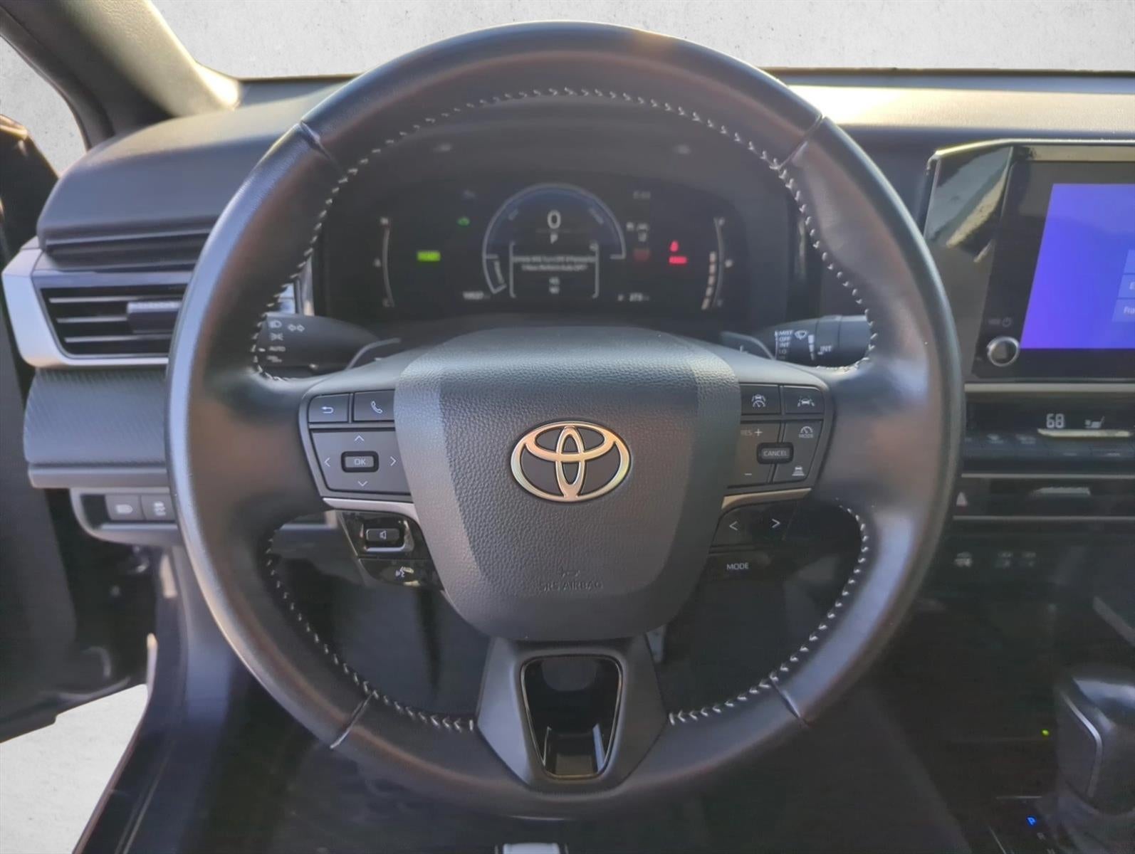 2025 Toyota Camry SE (Natl)