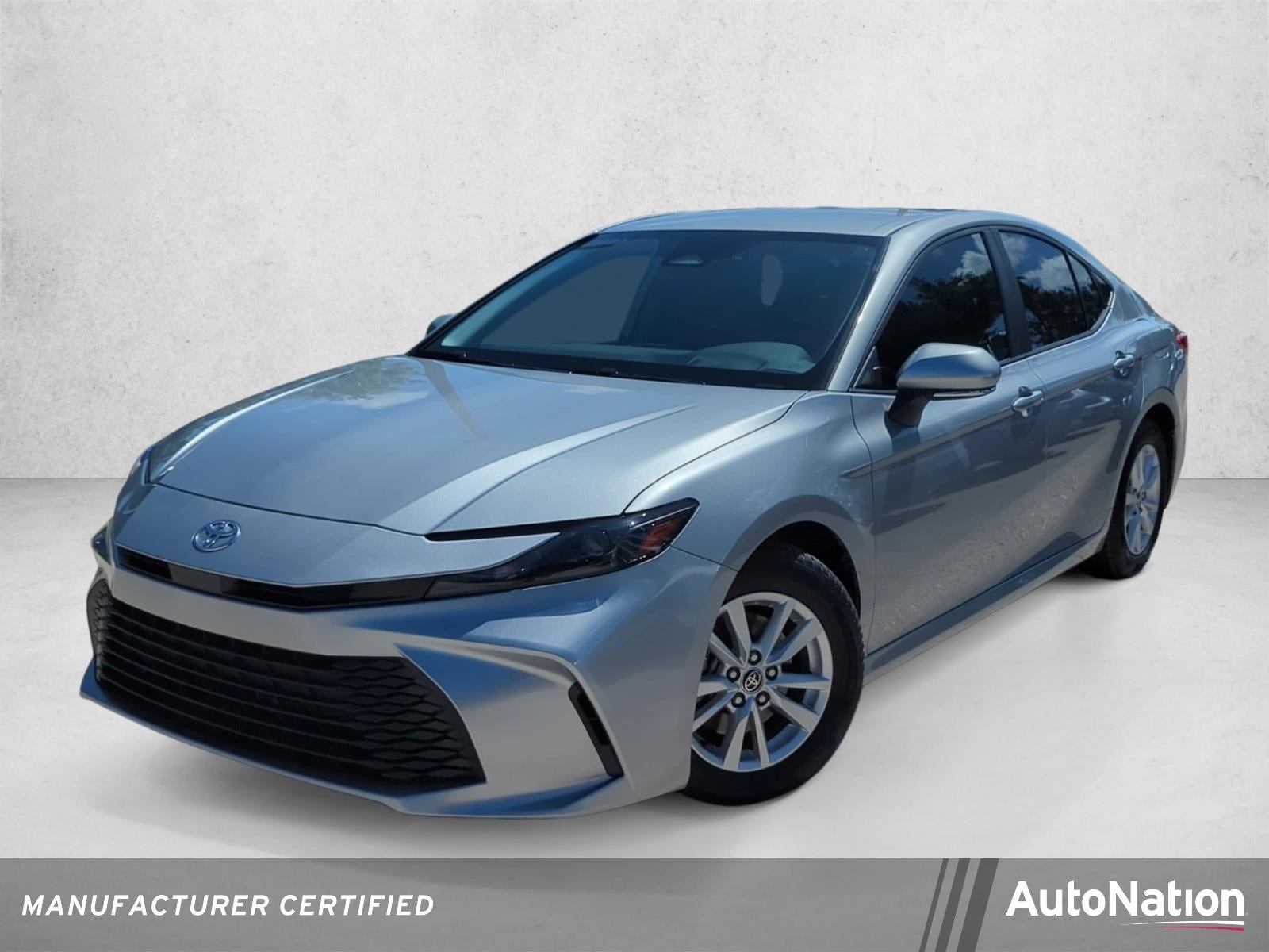 2025 Toyota Camry LE (Natl)